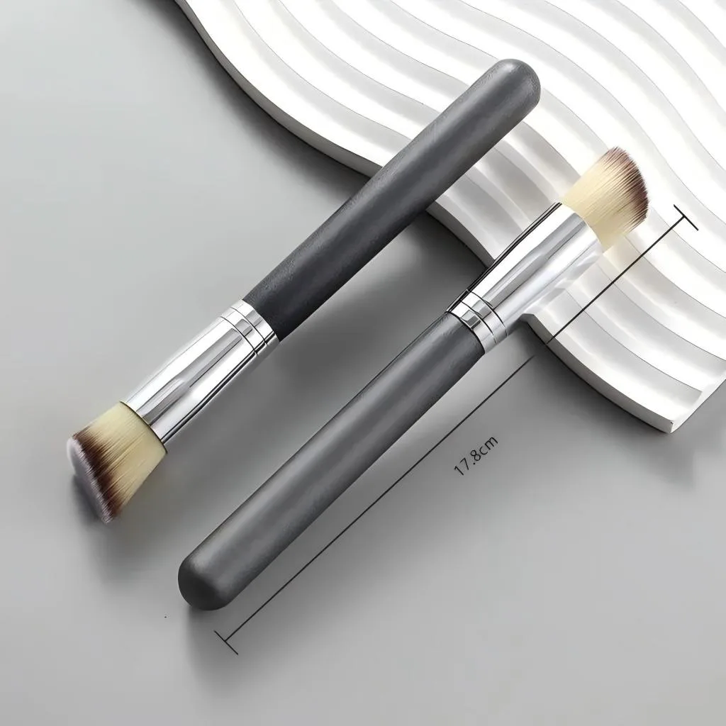 Makeup Brush Manufacturer