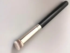 Custom Concealer Brush
